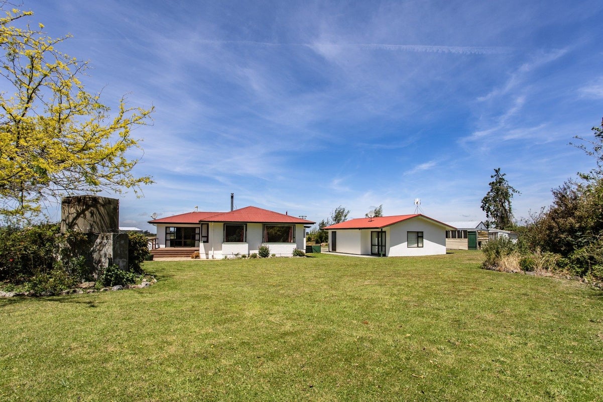 98 Lewis Road, View Hill, Oxford - Carousel 2