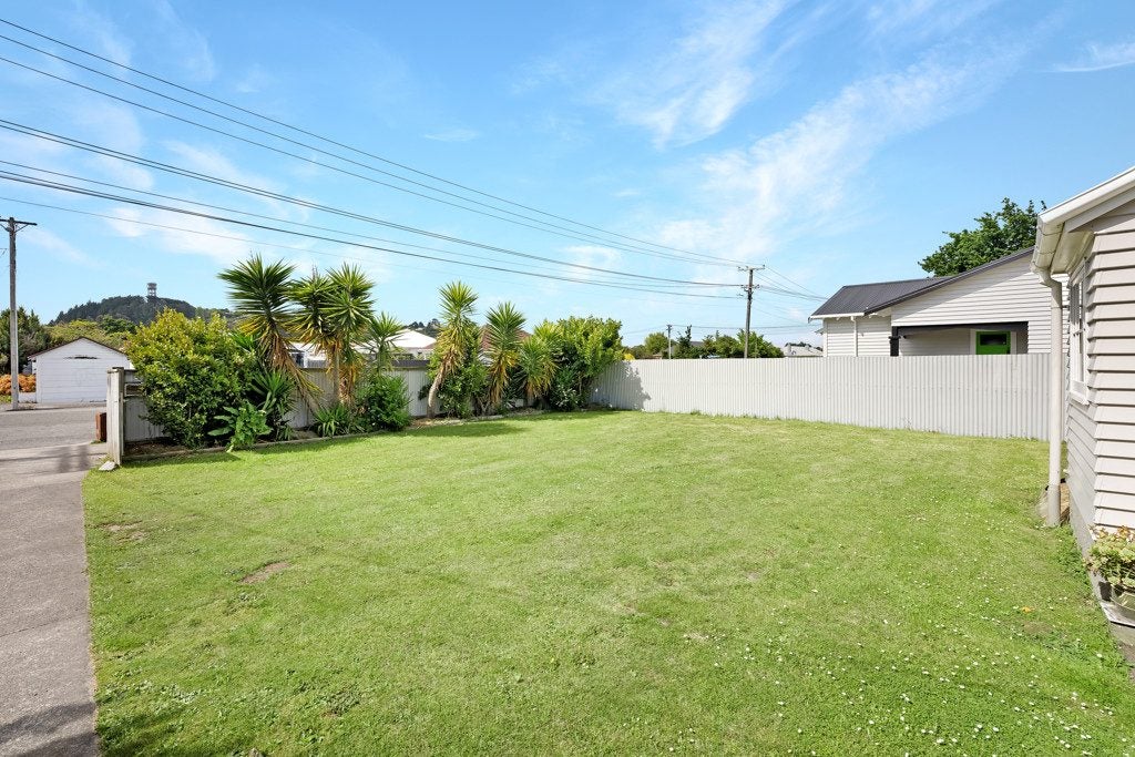 75 Nixon Street, Whanganui East, Whanganui - Carousel 17