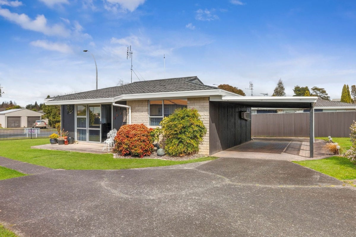 426B Kahikatea Drive, Dinsdale, Hamilton - Carousel 1