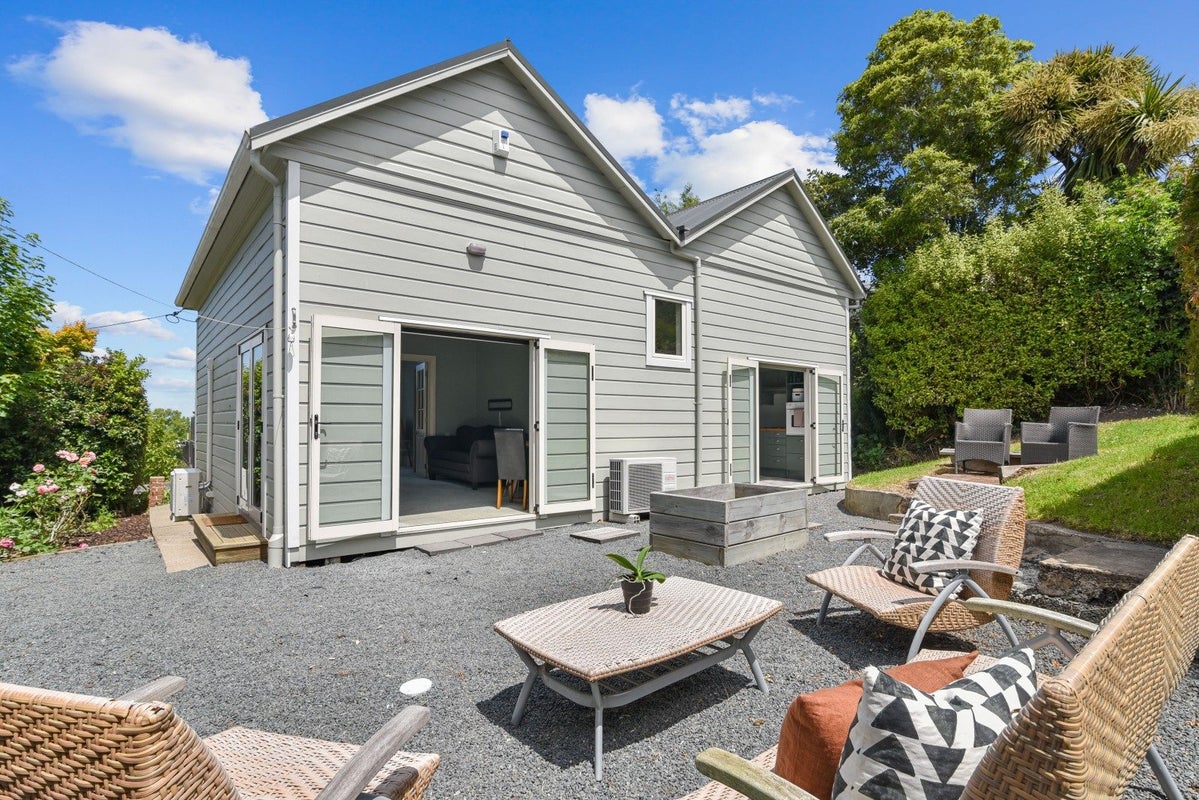 7 City Road, Roslyn, Dunedin - Carousel 2