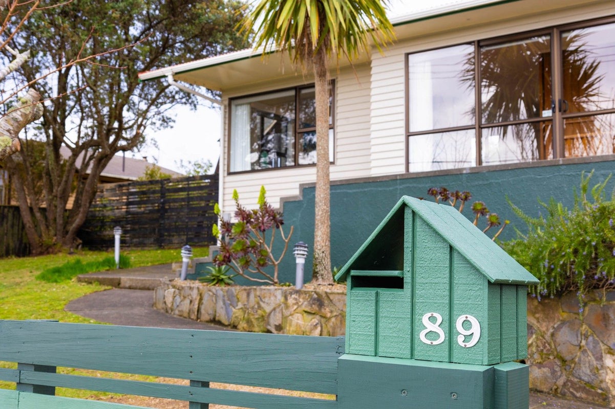 89 Martin Road, Paraparaumu Beach, Paraparaumu - Carousel 2