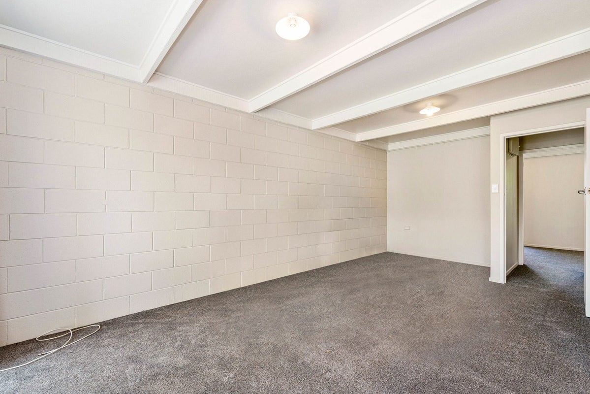 2/144 Malfroy Road, Victoria, Rotorua - Carousel 1