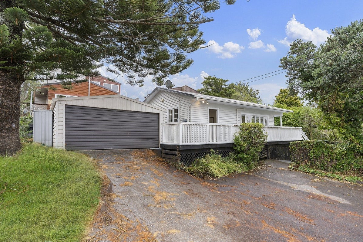 36A Clayburn Road, Glen Eden, Auckland - Carousel 2