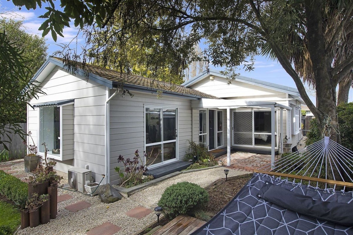 533 Cranford Street, Redwood, Christchurch - Carousel 1