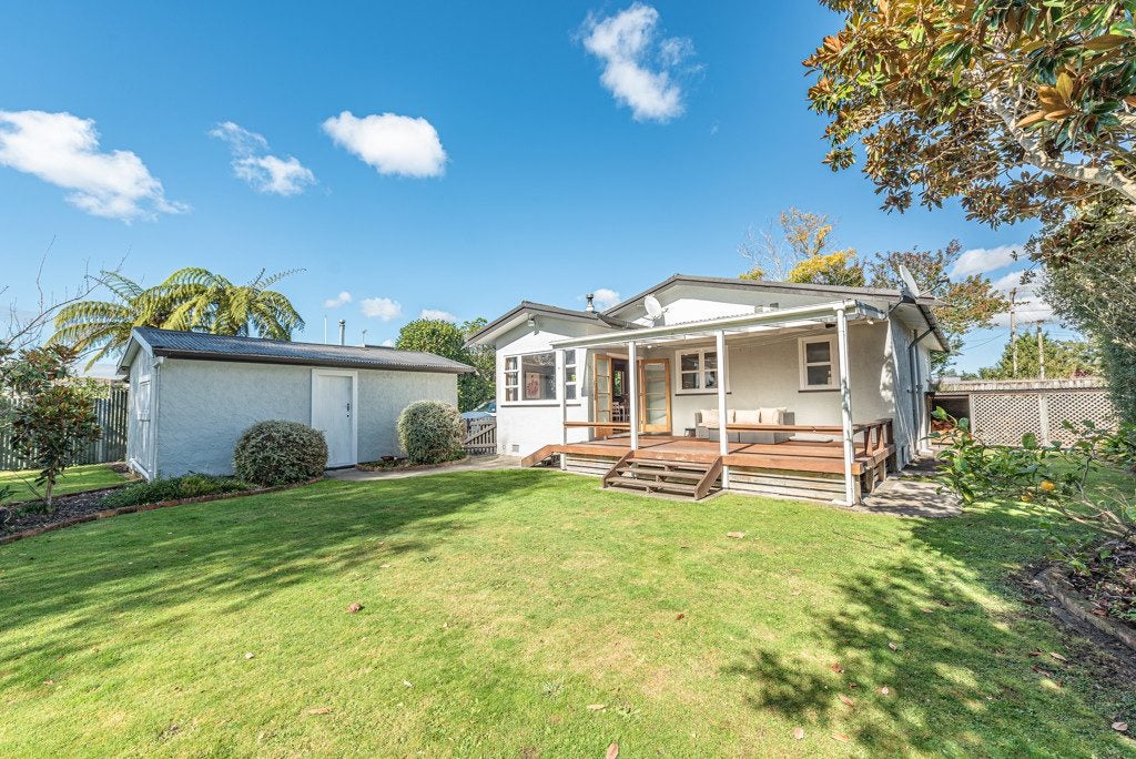 34 Roberts Avenue, Aramoho, Whanganui - Carousel 1