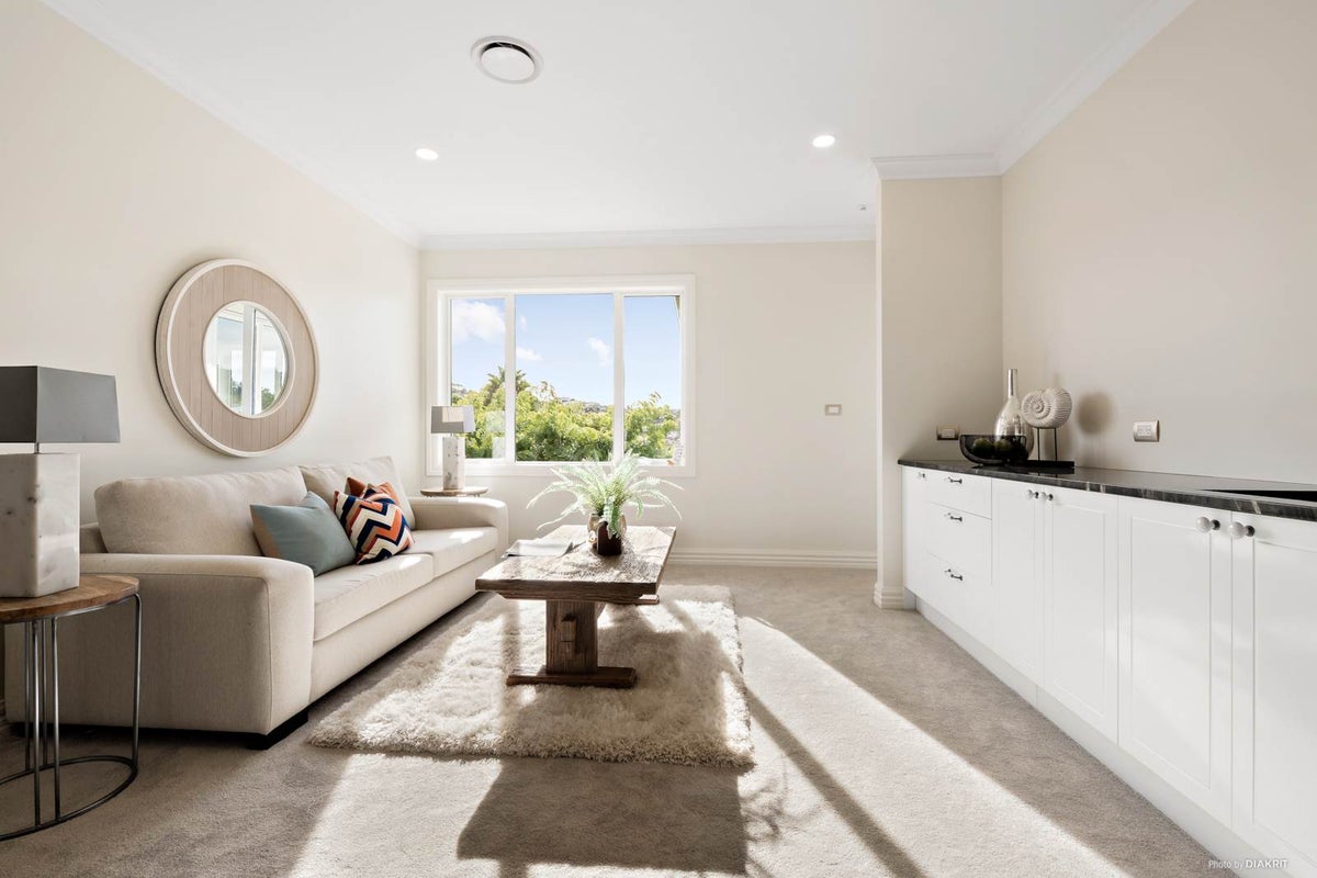 9 Caldwell Place, Pinehill, Auckland - Carousel 2