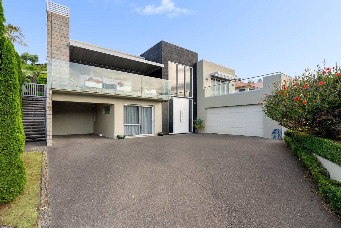 222 Castlewold Drive, Bethlehem, Tauranga - Carousel 24