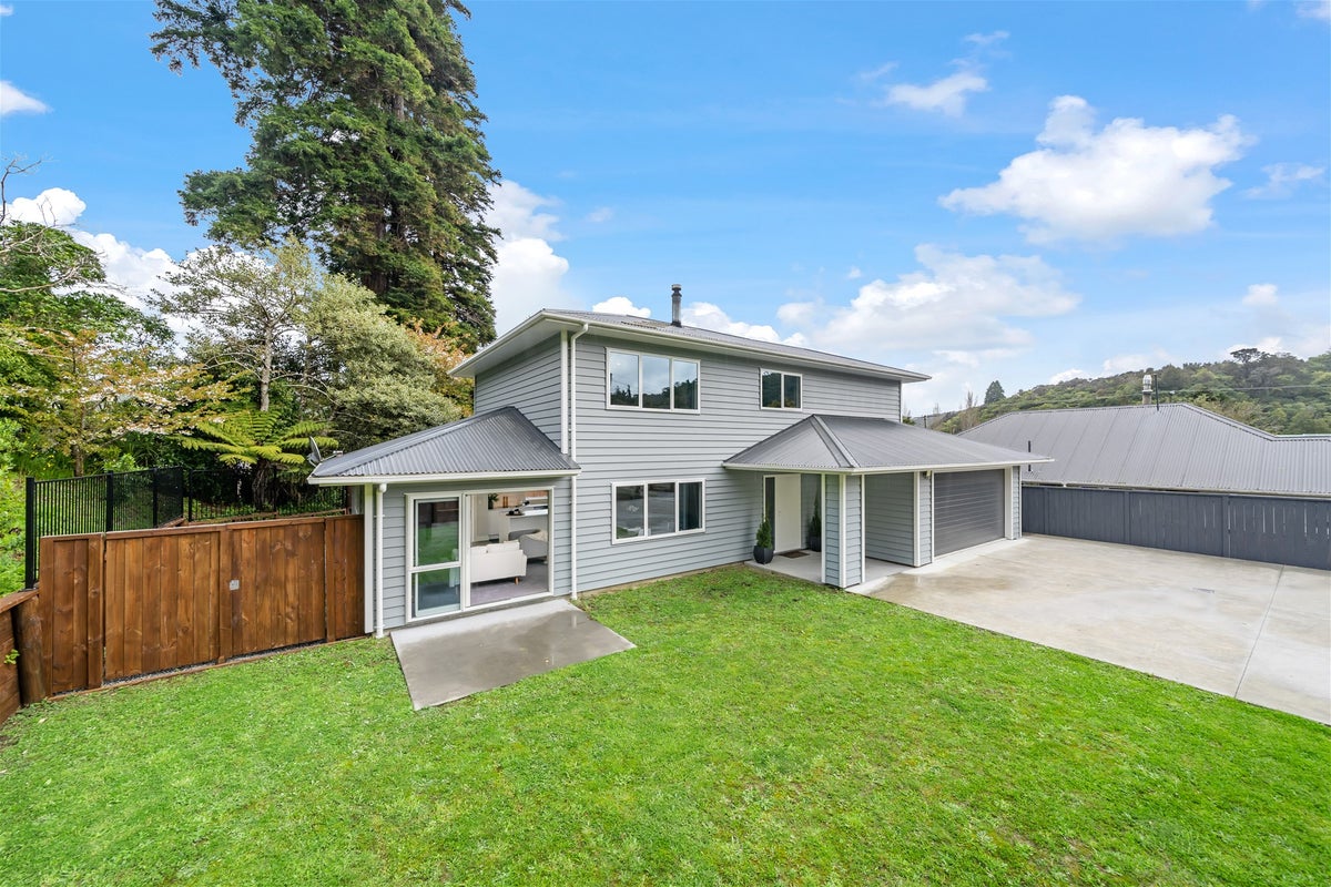 88A Plateau Road, Te Marua, Upper Hutt - Carousel 2