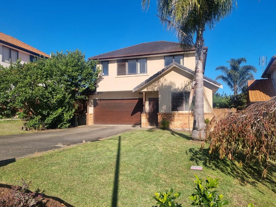 21 Ashurst Lane, Greenhithe, Auckland - Carousel 2