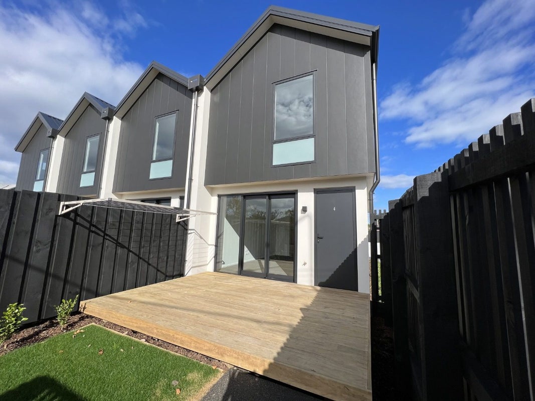 4/29 Wrights Road, Addington, Christchurch - Carousel 1