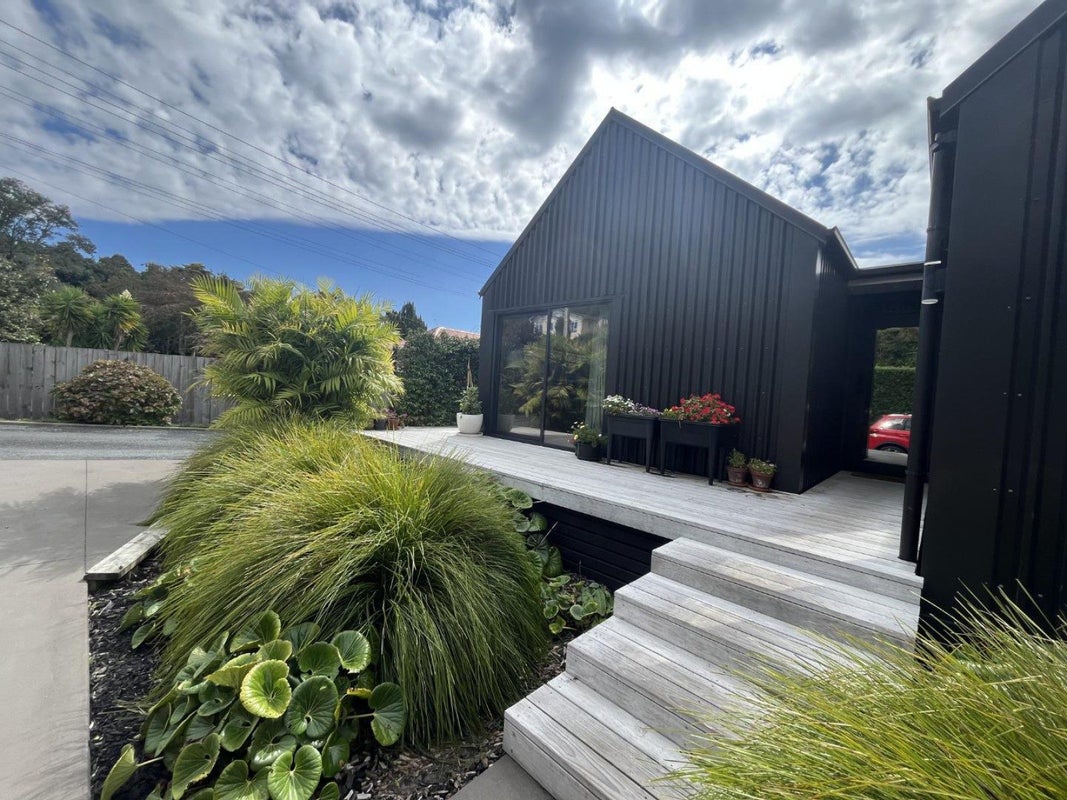 13A Lorna Street, Lynmouth, New Plymouth - Carousel 14