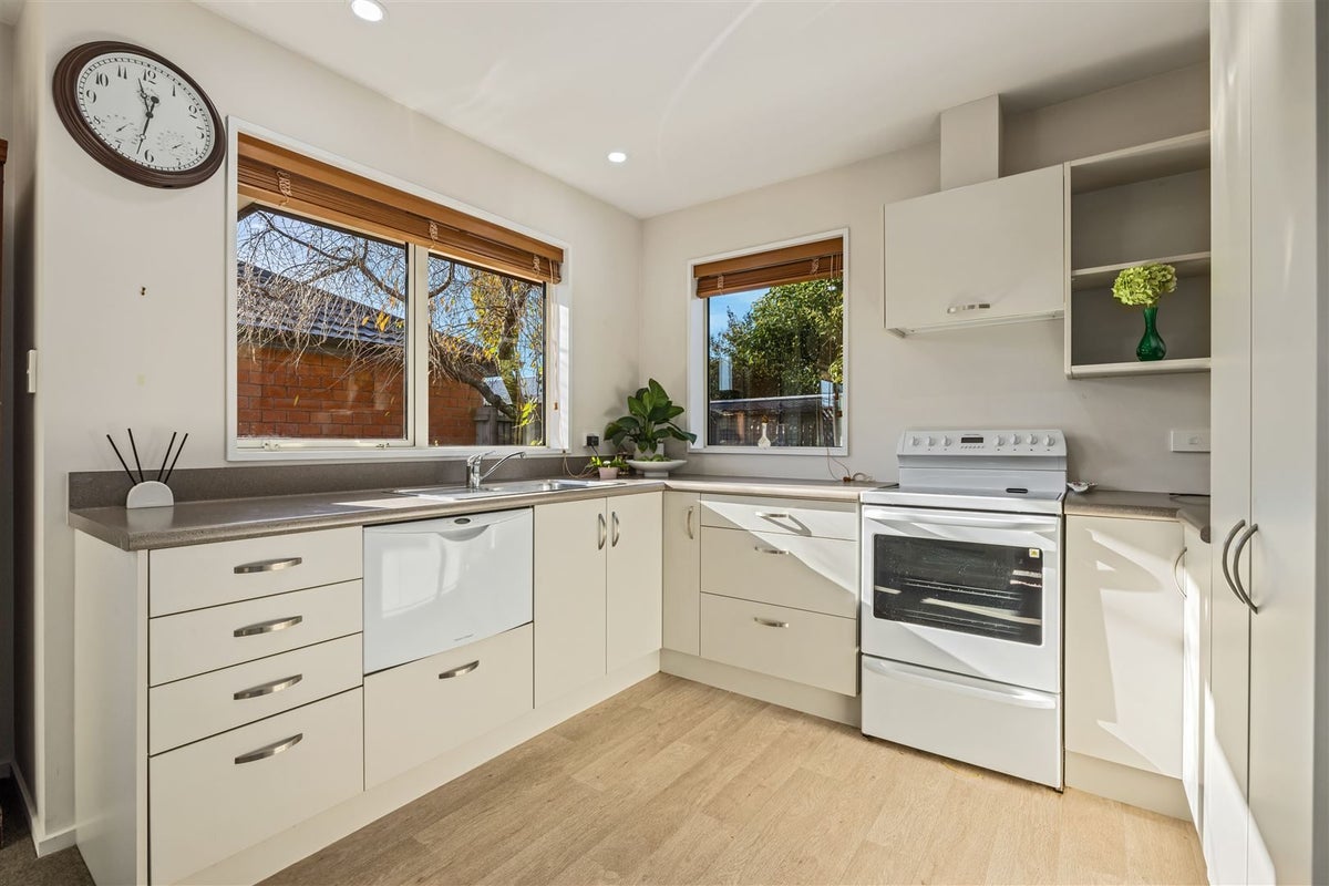 33C Checketts Avenue, Halswell, Christchurch - Carousel 2