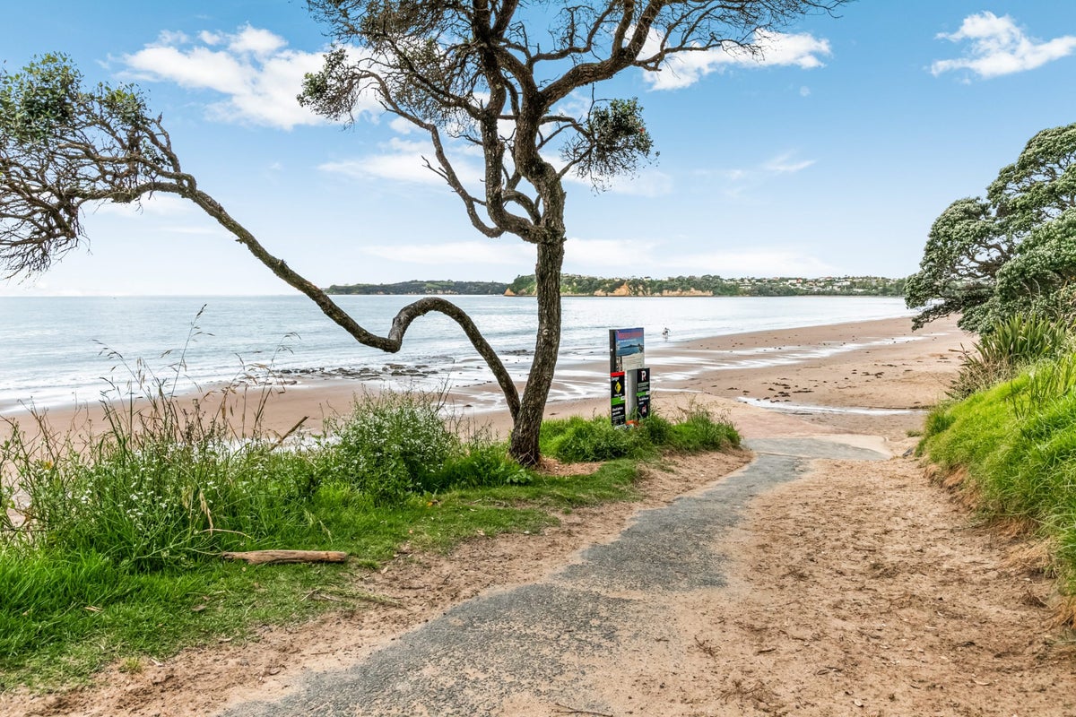 170 Vipond Road, Stanmore Bay, Whangaparaoa - Carousel 9