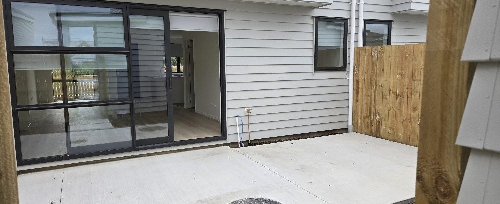 37 Kapia Drive, Takanini, Auckland - Carousel 12