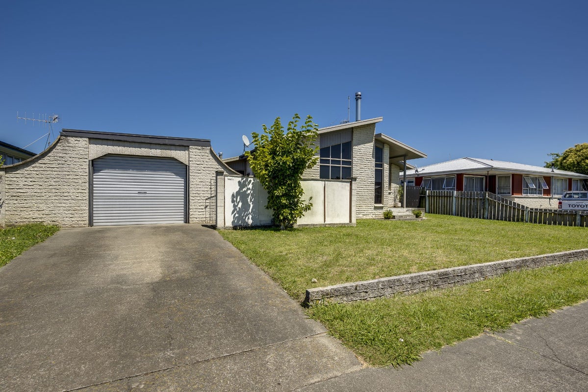 13 Ranfurly Street, Tamatea, Napier - Carousel 18