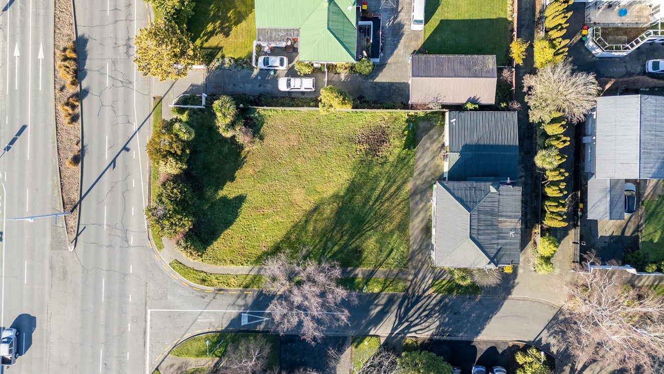 391 Main North Road, Redwood, Christchurch - Carousel 2