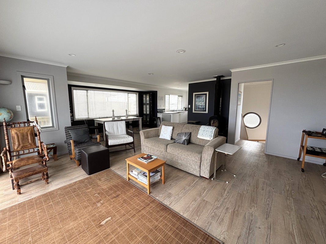 22A Marine Parade South, Foxton Beach, Foxton - Carousel 2