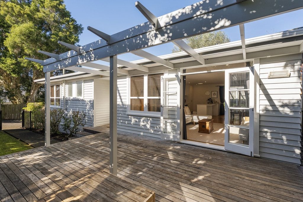 108A Selwyn Street, Onehunga, Auckland - Carousel 1