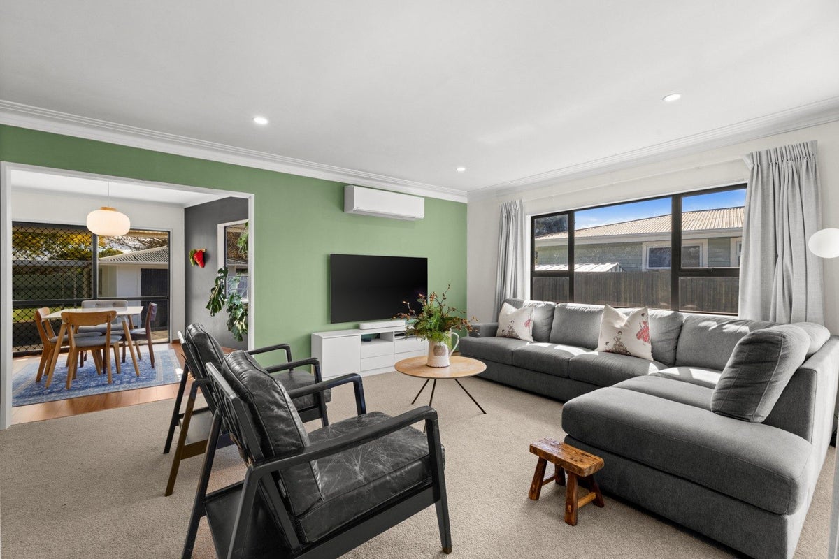 63 Coverdale Street, Onekawa, Napier - Carousel 2