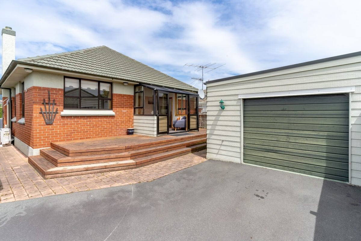 82A Bush Road, Mosgiel, Mosgiel - Carousel 25