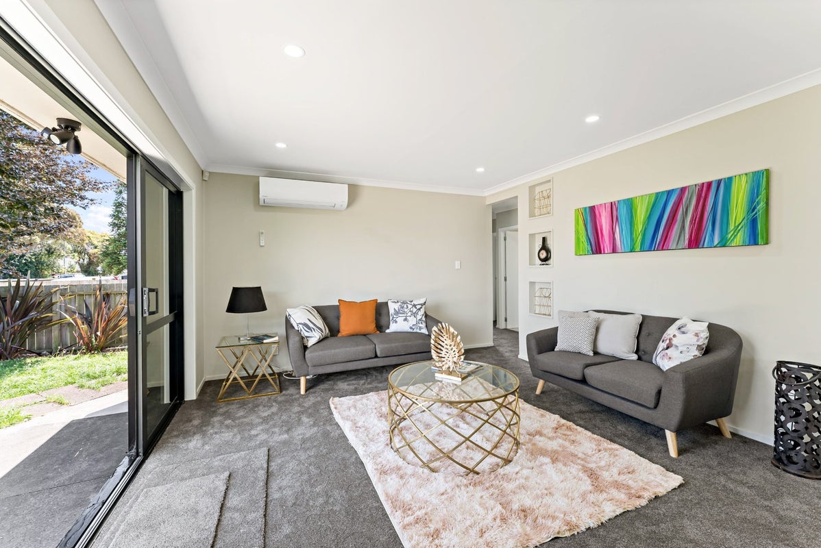 5 Princess Street, Takanini, Auckland - Carousel 1