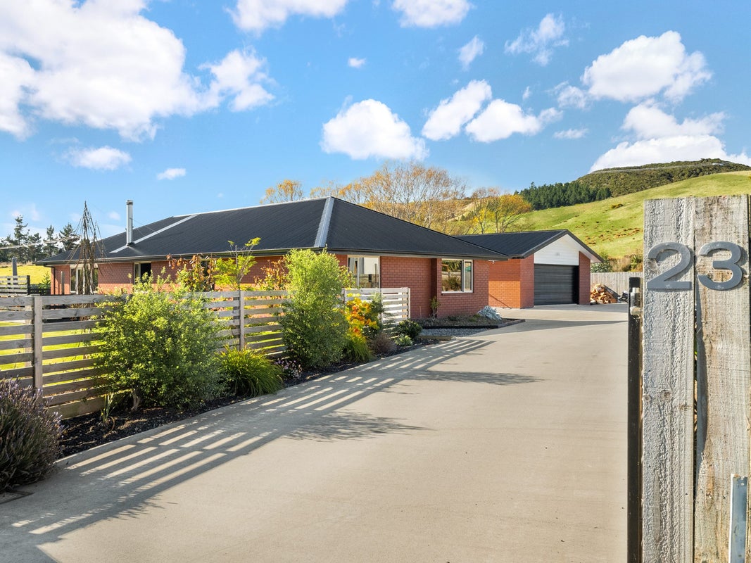 23 Mallard Drive, Waihola - Carousel 2