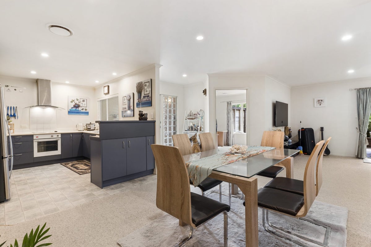 26A Park Road, Glenfield, Auckland - Carousel 2