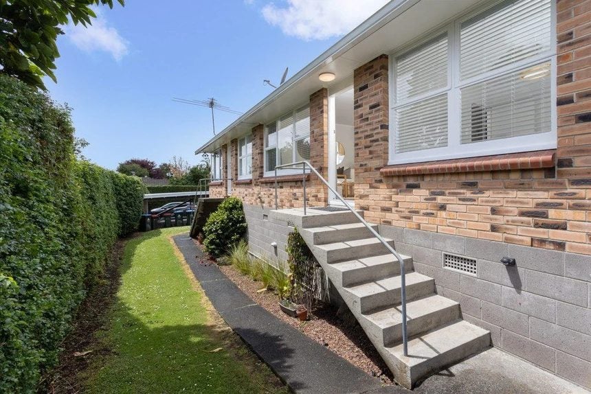 5/32 Asquith Avenue, Mount Albert, Auckland - Carousel 2