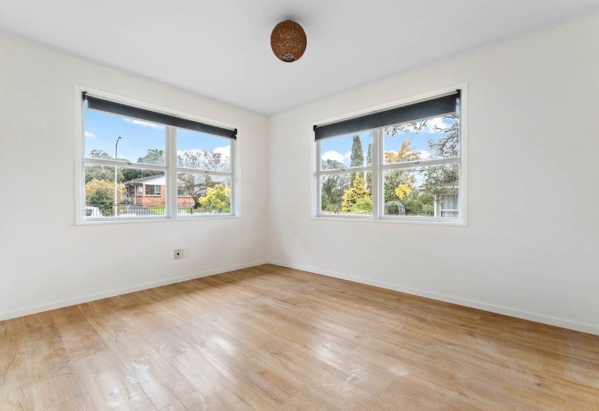 19 Spence Road, Henderson, Auckland - Carousel 2