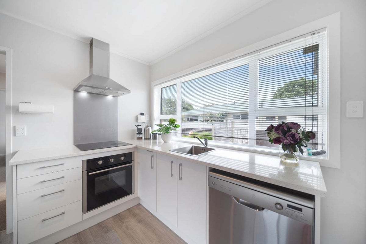 3/9 Onslow Road, Papakura, Papakura, Auckland - Carousel 2