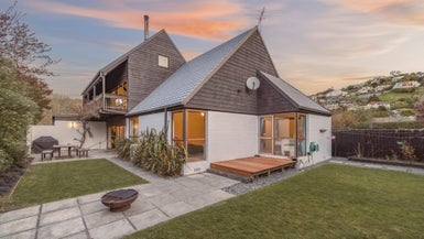 18 Glamis Place, Cashmere, Christchurch - Carousel 1