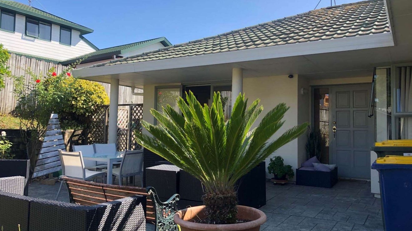10 Lesa Annis Place, Henderson, Auckland - Carousel 1
