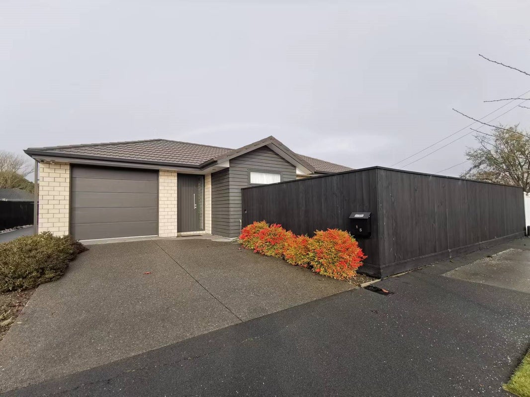 1/5 Beatrice Place, Avonhead, Christchurch - Carousel 2