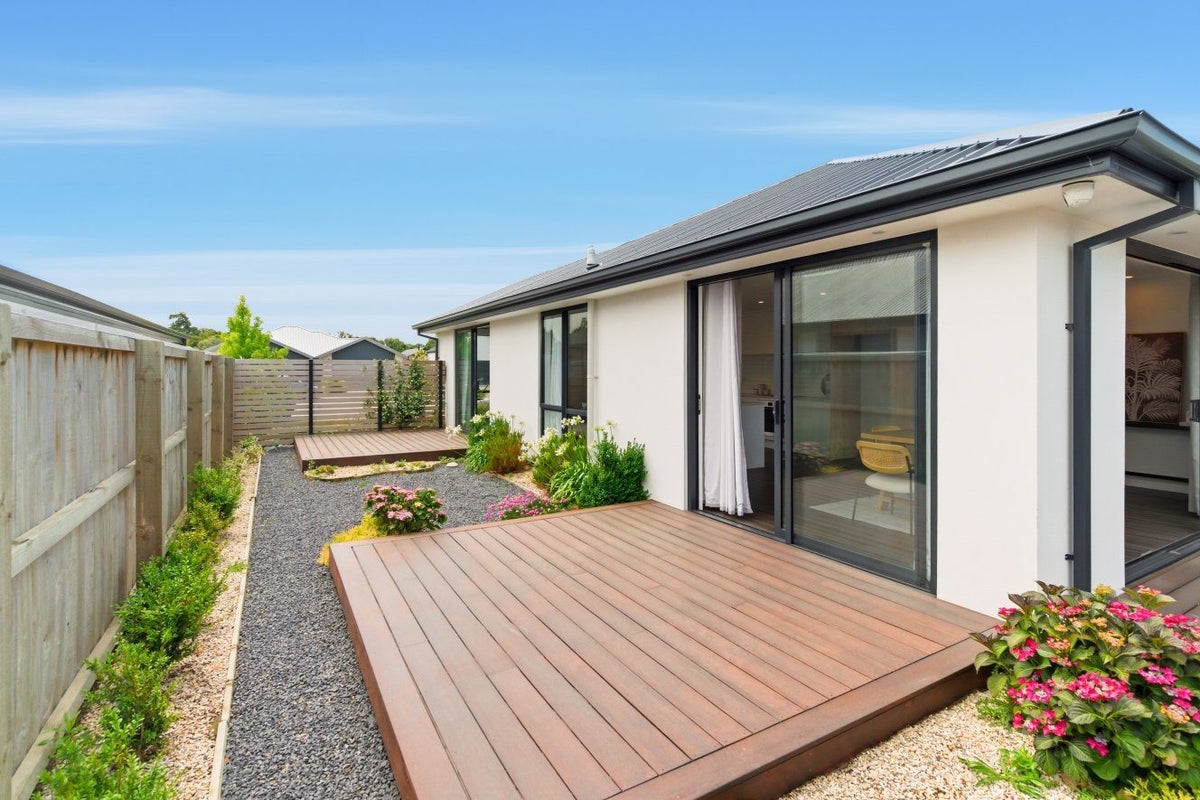 84 Muirhill Street, Halswell, Christchurch - Carousel 24