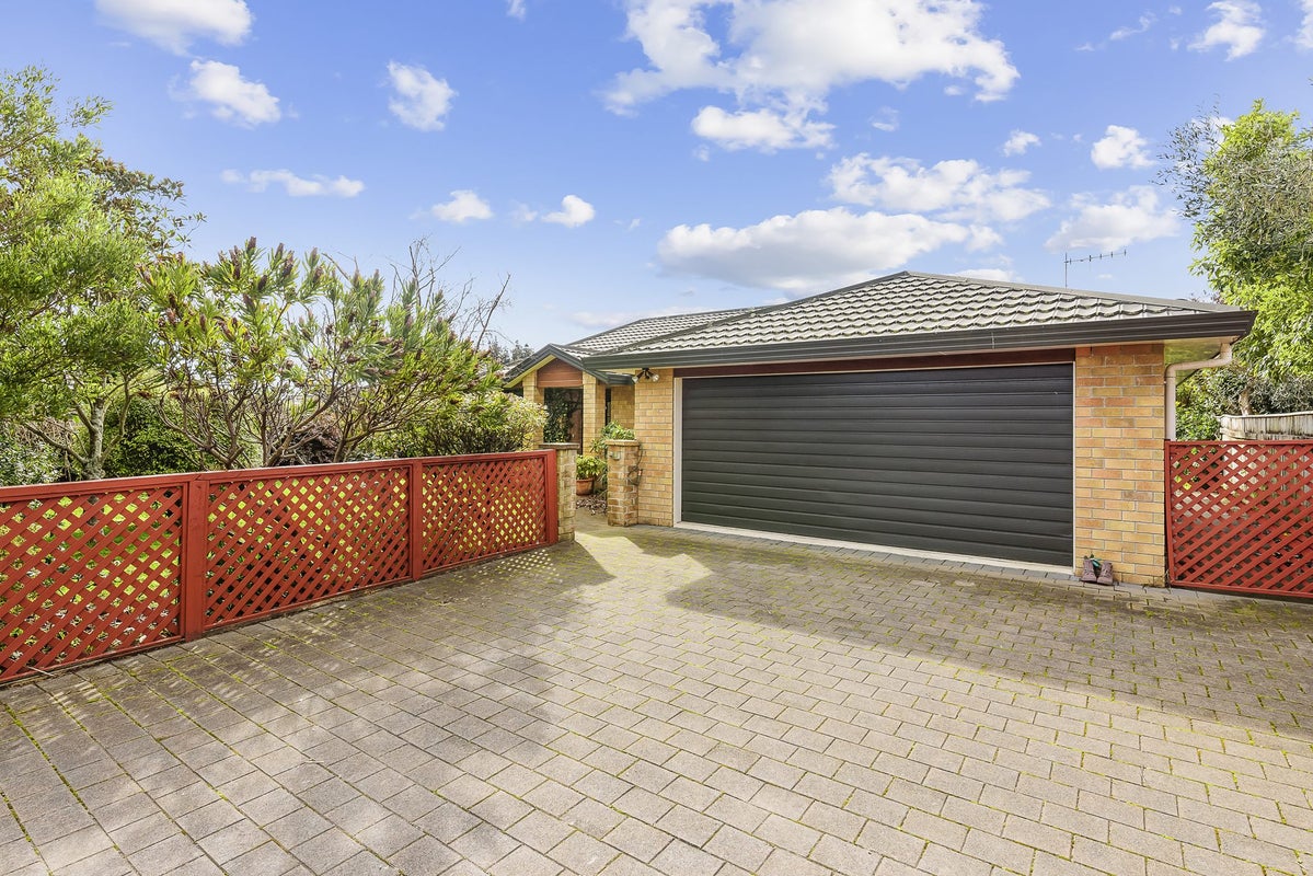 45 Lorna Irene Drive, Raumati South, Paraparaumu - Carousel 19
