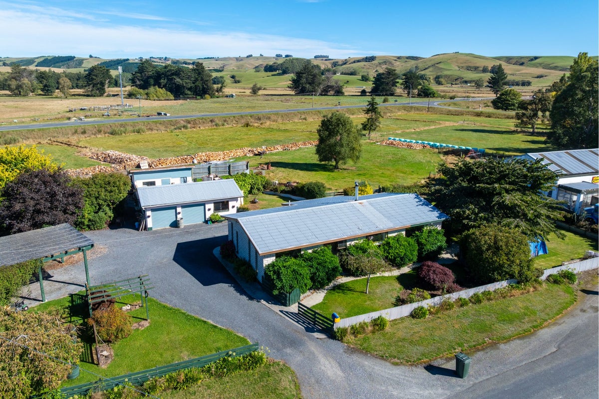 28 Boyldon Street, Waitahuna, Lawrence - Carousel 2