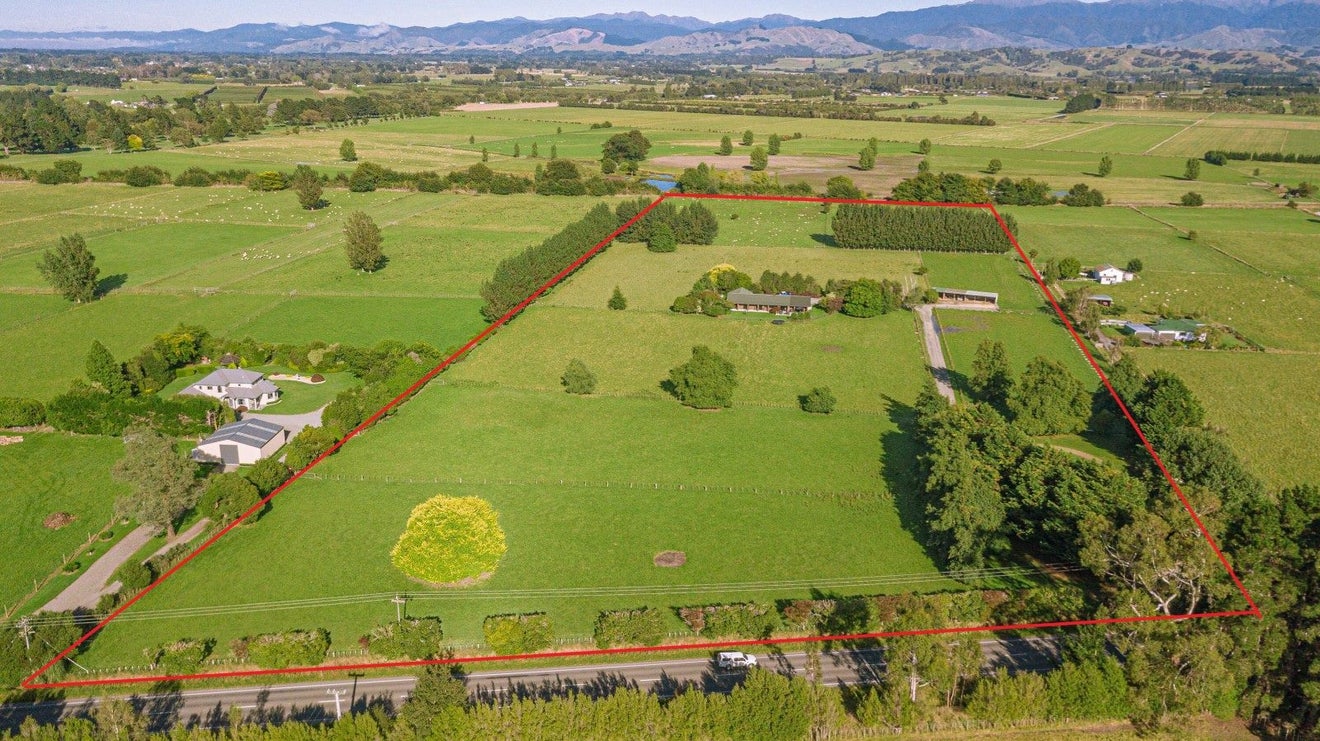 273 State Highway 2, Masterton - Carousel 1