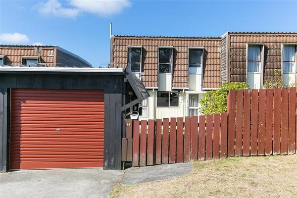 68 Cunliffe Street, Churton Park, Wellington - Carousel 1