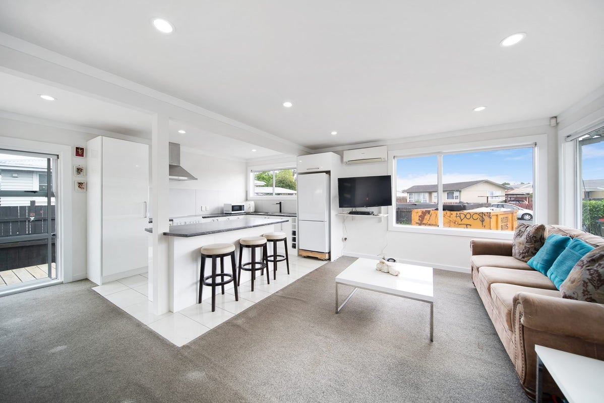7A TIARI PLACE, Mangere East, Auckland - Carousel 2