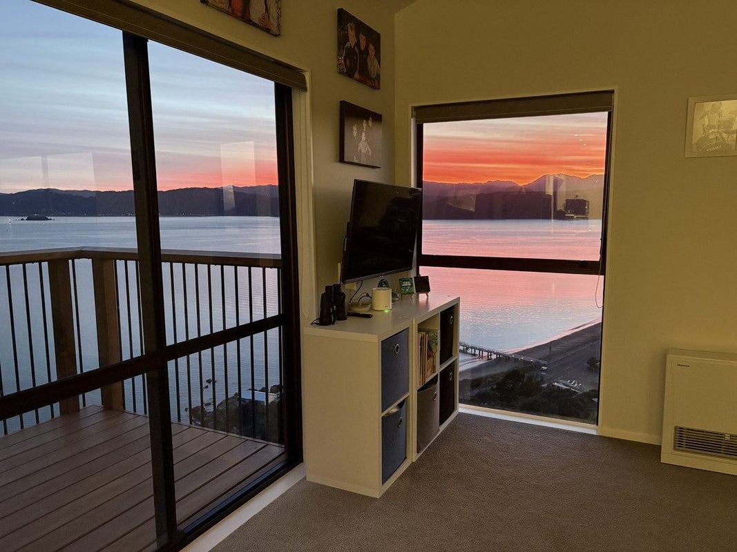70A Seatoun Heights Road, Seatoun, Wellington - Carousel 1