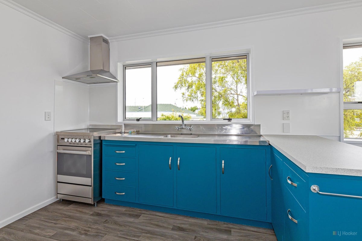 3/57 Evans Street, Maori Hill, Timaru - Carousel 2