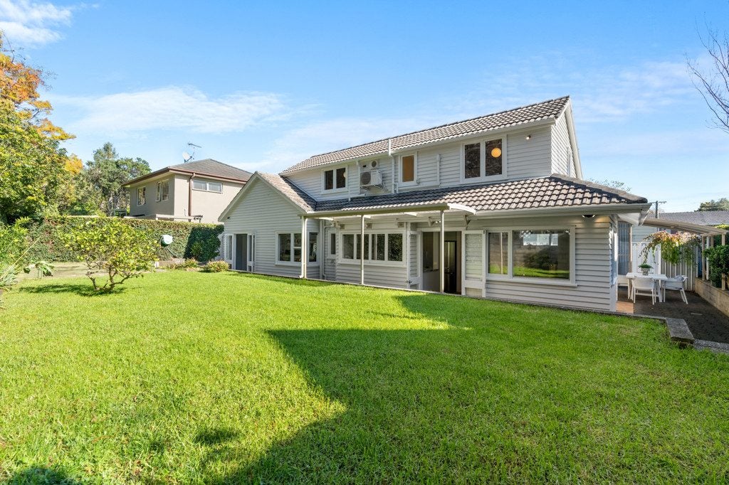 25A Fancourt Street, Meadowbank, Auckland - Carousel 1