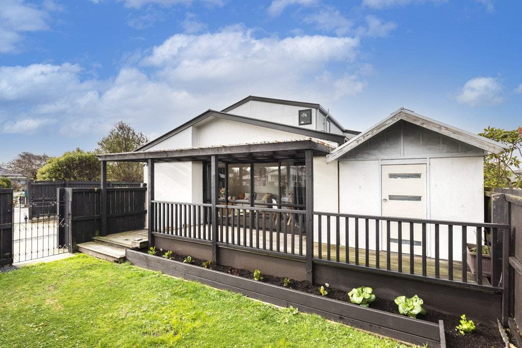 10 Inca Place, Redwood, Christchurch - Carousel 24