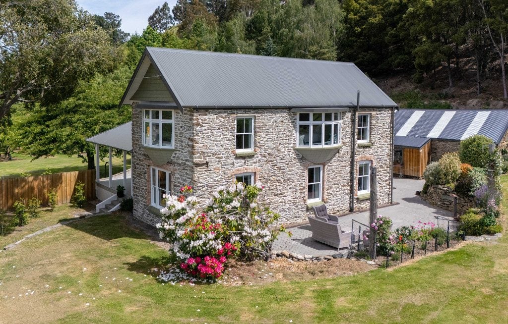 4134 Roxburgh-Ettrick Road, Dumbarton, Roxburgh - Carousel 1