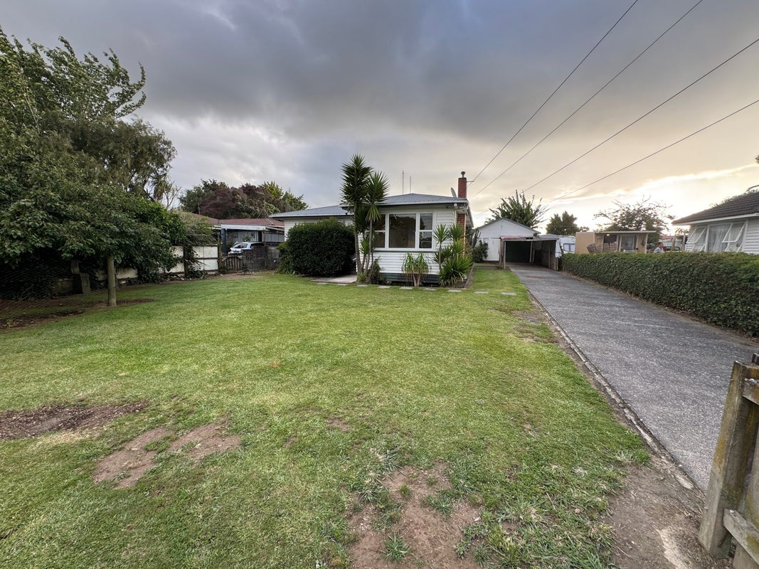 15 Dalesford Street, Silverdale, Hamilton - Carousel 20