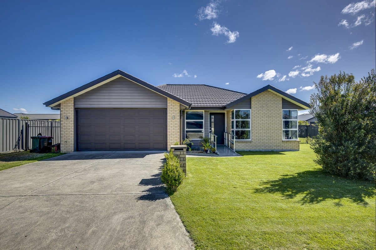 24 Onyx Place, Awatoto, Napier - Carousel 1