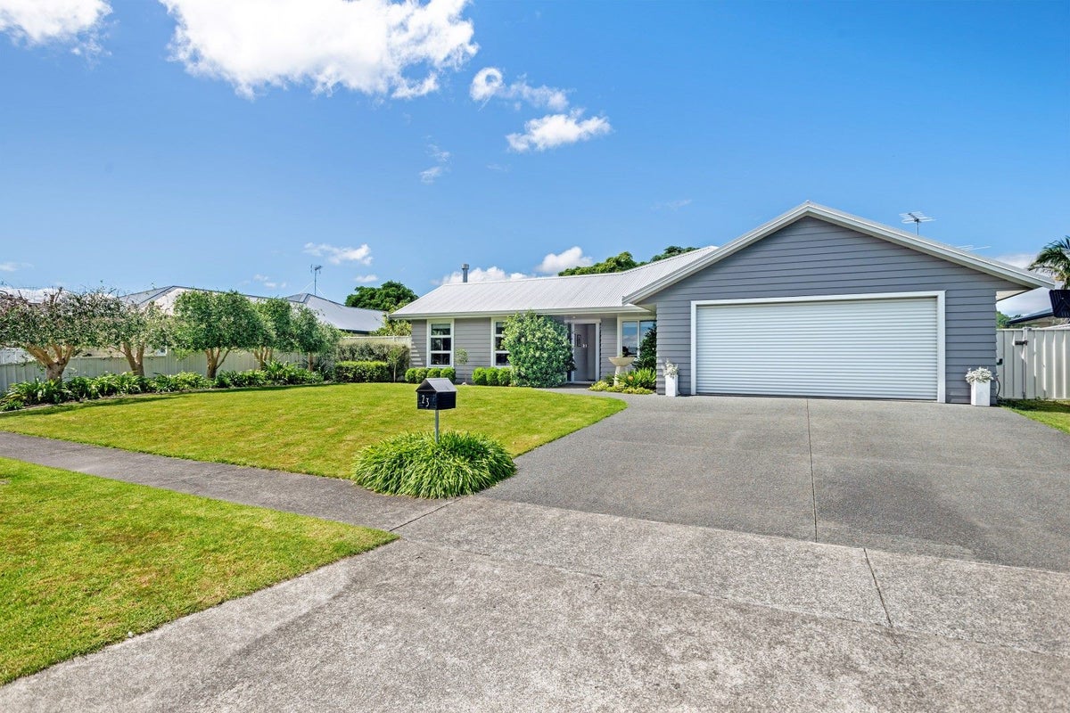 23 Margaret Place, Lytton West, Gisborne - Carousel 32