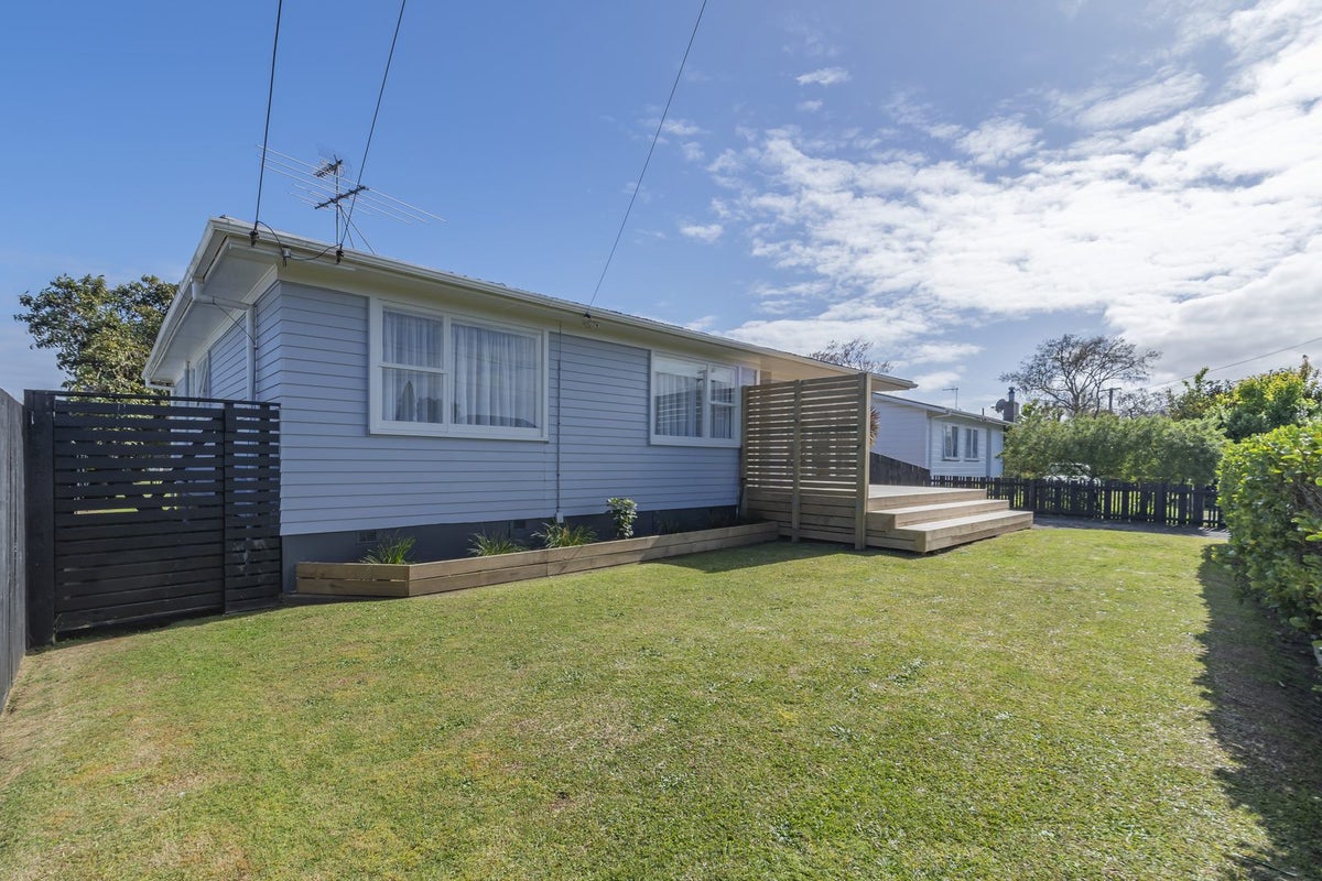 31 George Street, Papakura, Papakura - Carousel 20