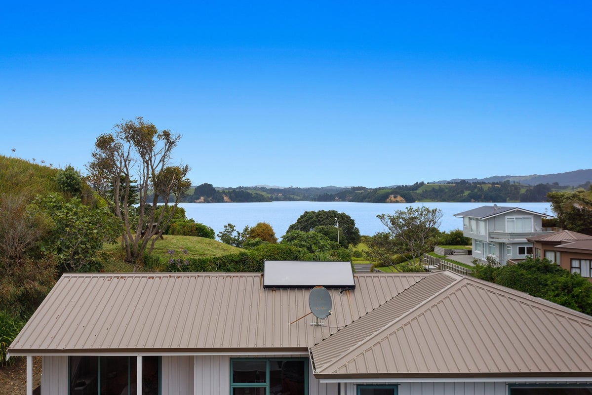 284 Ocean Road, Ohope, Ohope - Carousel 34
