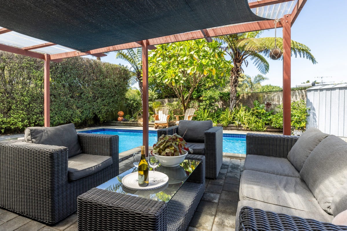 23 Birdwood Street, Taradale, Napier - Carousel 2